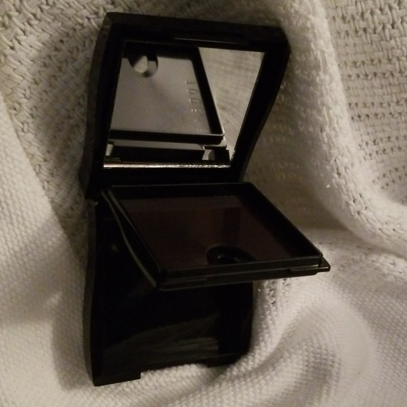 Mary Kay Compact Mini - Picture 2 of 4